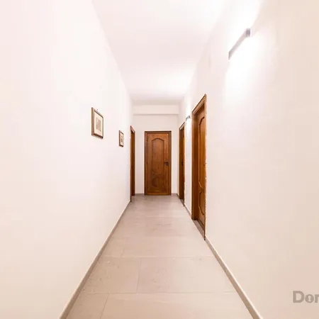 公寓 Clara Domus By Domusextra *