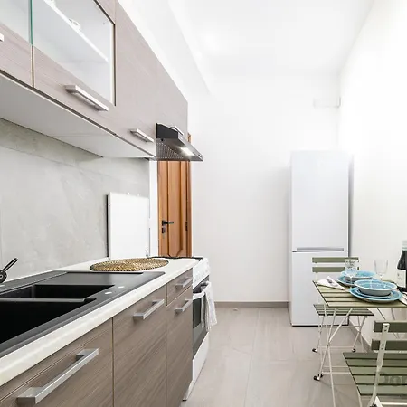 Clara Domus By Domusextra Naples