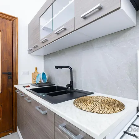 Clara Domus By Domusextra Apartment